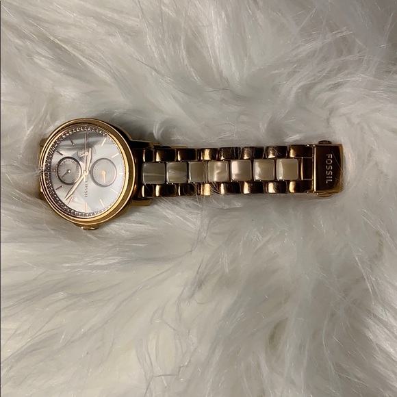 Fossil watch! rose gold! - Picture 3 of 5